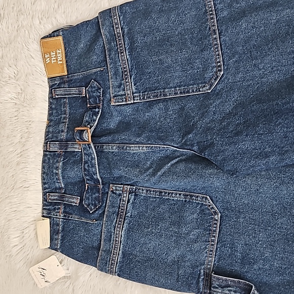 NWT Free People We The Free Major Leagues Mid-Rise Cuffed Jeans Lapis - Picture 12 of 16